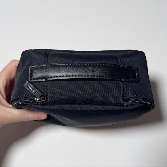 Away Small Tech Case - Picture 7 of 13